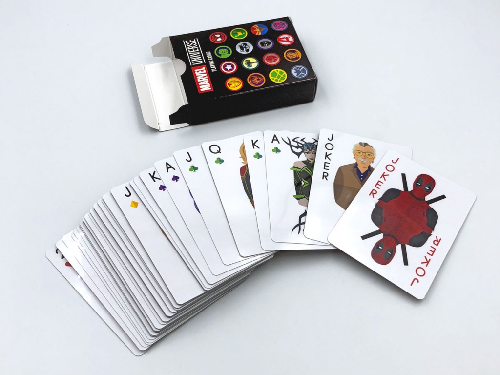 Игральные карты с принтом на заказ в Москве: печать логотипов на игральных картах